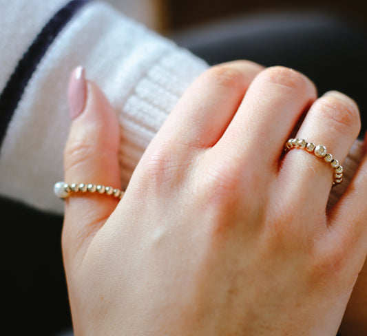 'Freshwater pearl' beaded ring